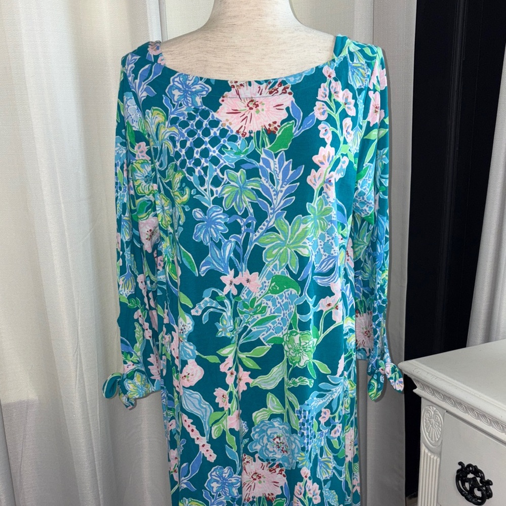 Lilly Pulitzer Floral Quarter Length Sleeve Dress